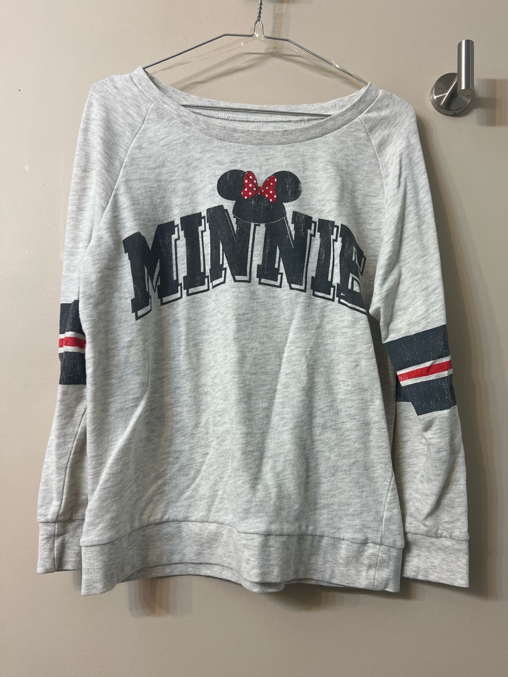 Disney Parks Minnie Mouse Long Sleeve T-Shirt Adults Size Medium